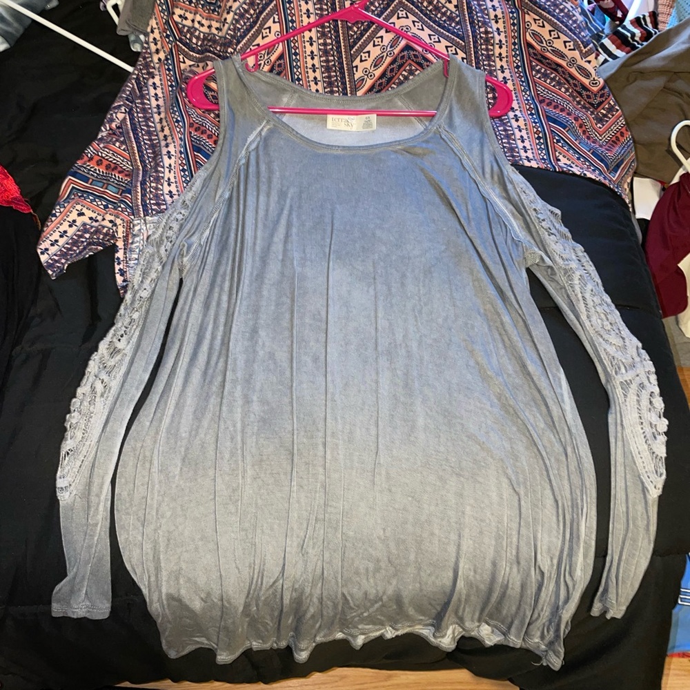 Really Cute Terra & Sky Long sleeve. Size 0X (14W)